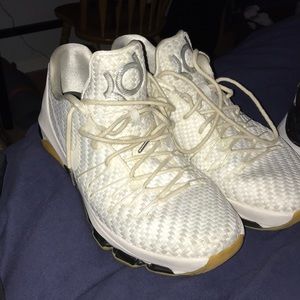 Kd White Woven 7s